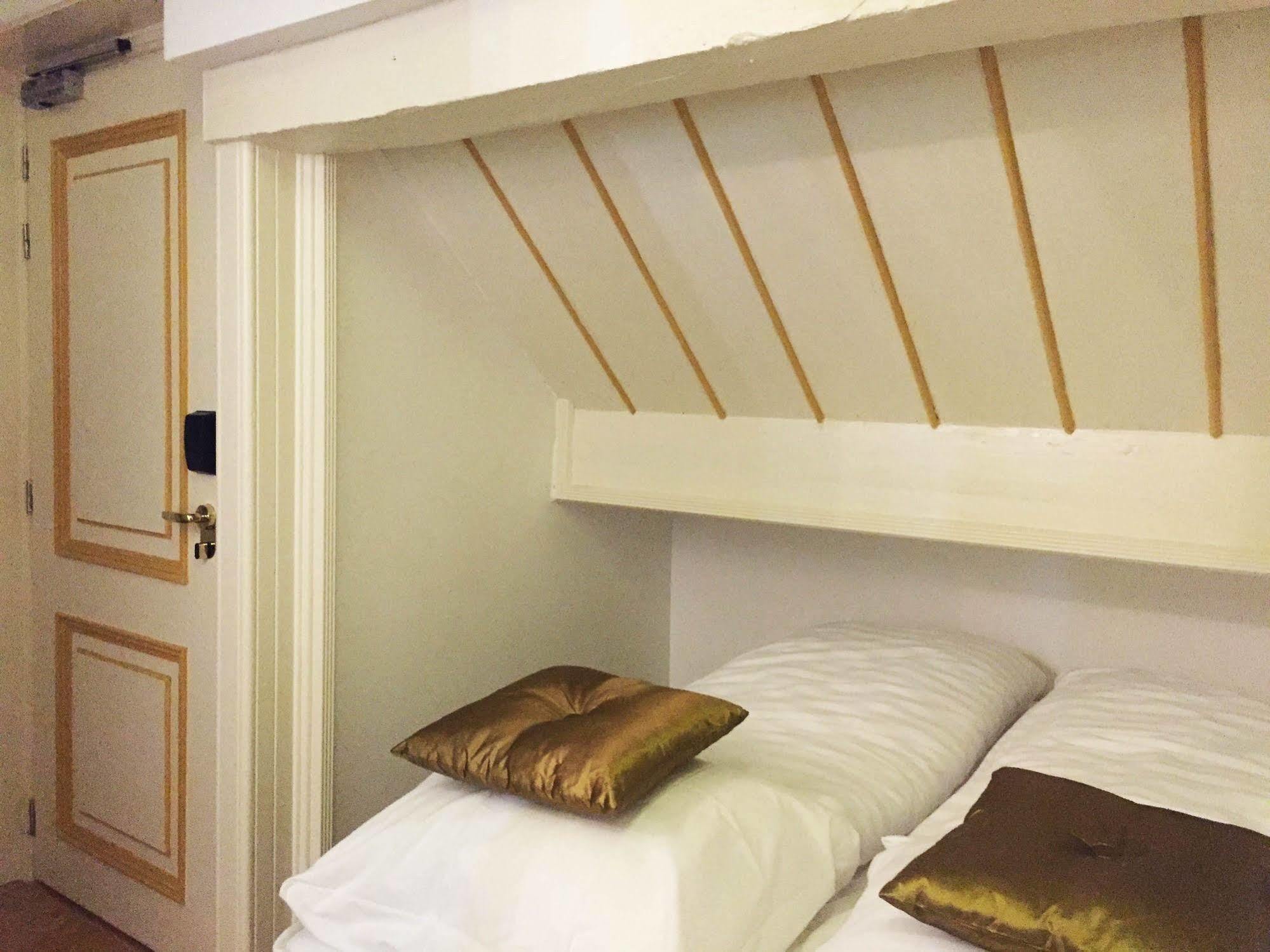 De Gulden Waagen Otel Nijmegen Dış mekan fotoğraf
