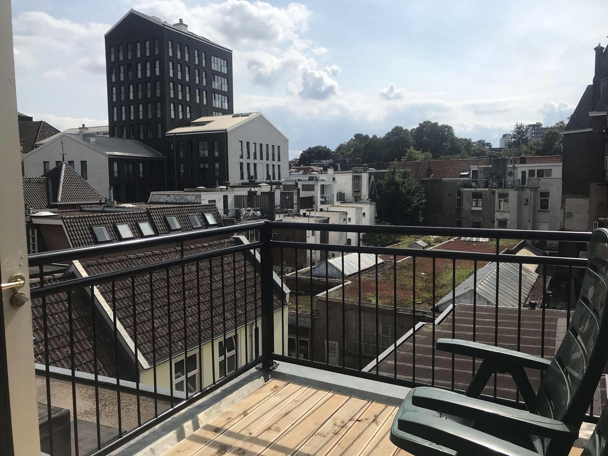 De Gulden Waagen Otel Nijmegen Dış mekan fotoğraf