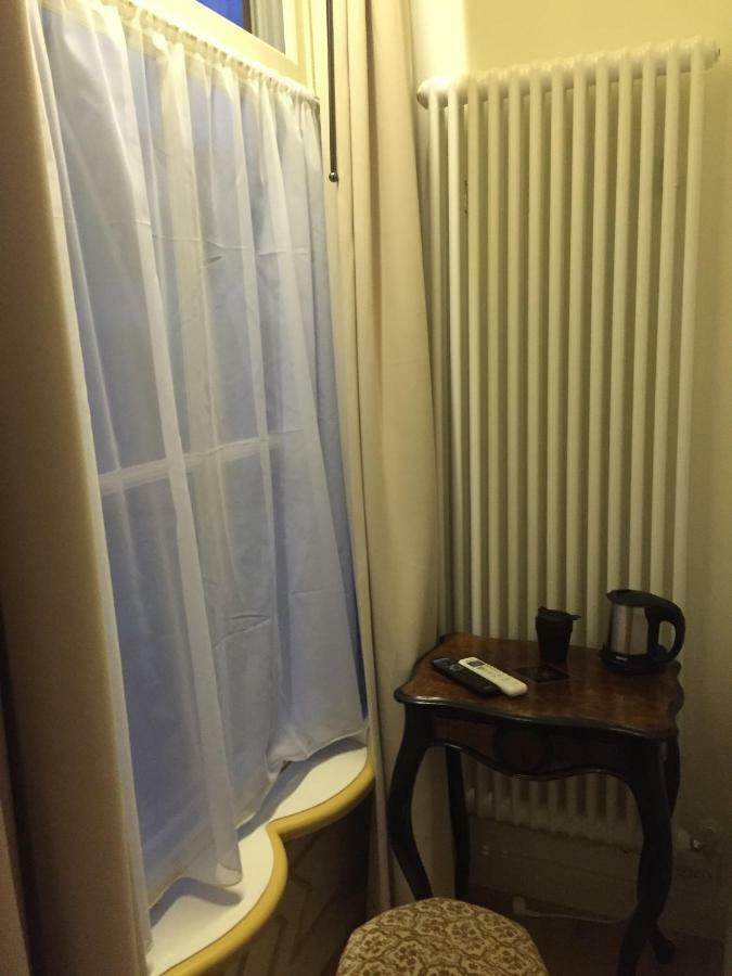 De Gulden Waagen Otel Nijmegen Dış mekan fotoğraf